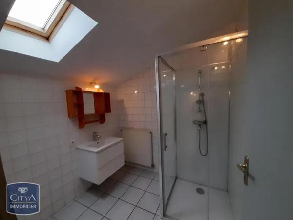 Maison à louer 5 pièces 81.2m² Buzet-sur-Baïse (47160)