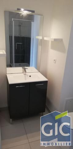 A LOUER F2 HEROUVILLE SAINT CLAIR AVEC PARKING, Herouville saint clair 14200