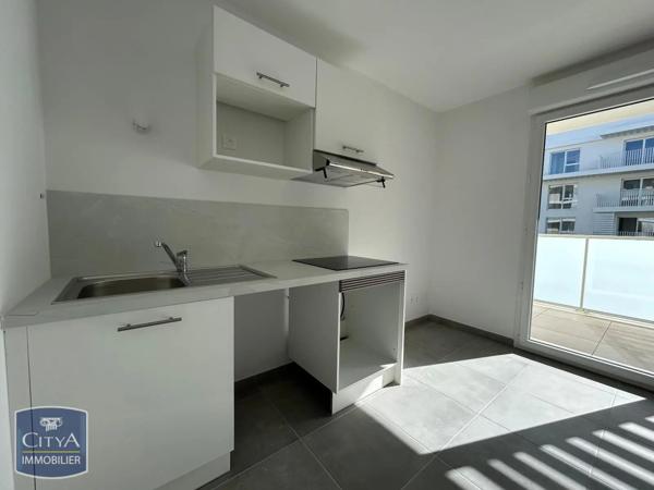 Appartement à louer 1 pièce 28.01m² Monteux (84170)