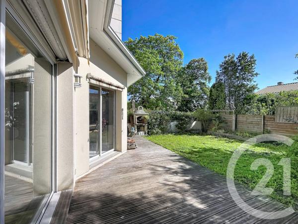 Maison à vendre  4 pièces - 91 m 2   LE BOUSCAT  - 33