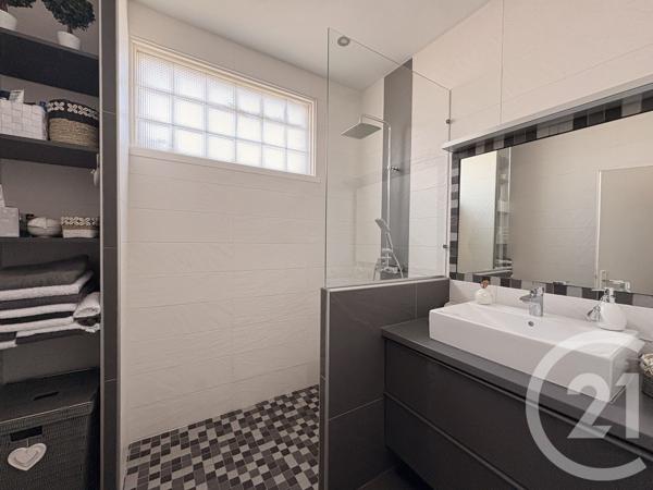 Maison à vendre  4 pièces - 91 m 2   LE BOUSCAT  - 33