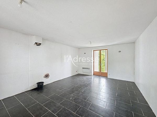 Propriété de charme - Deux maisons + dépendances sur 5 000 m²