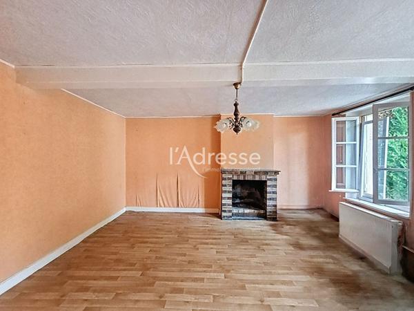 Propriété de charme - Deux maisons + dépendances sur 5 000 m²