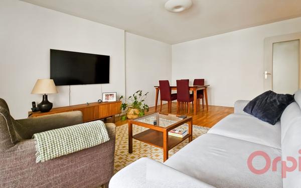 Appartement à vendre    3 pièces • 65,81 m2 Ermont