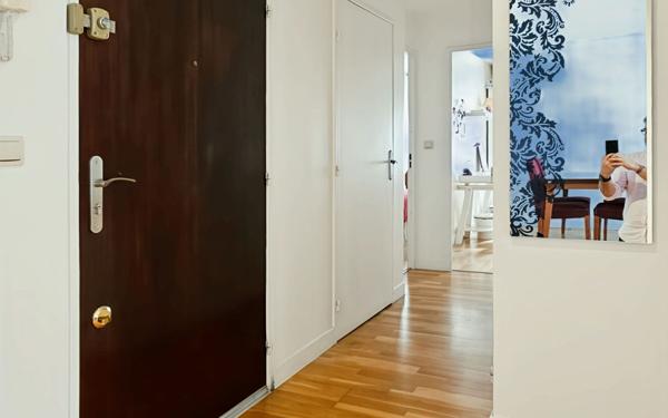 Appartement à vendre    3 pièces • 65,81 m2 Ermont
