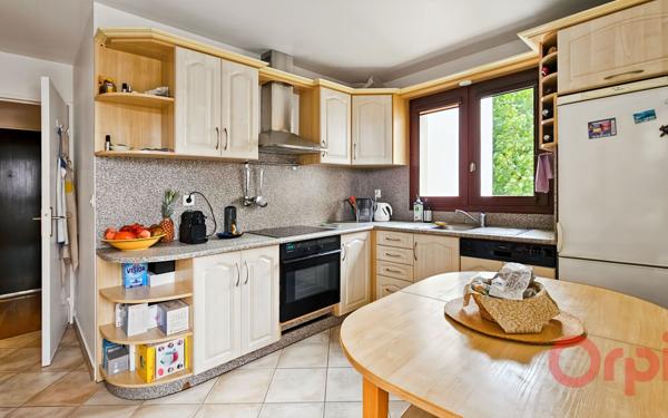 Appartement à vendre    3 pièces • 65,81 m2 Ermont