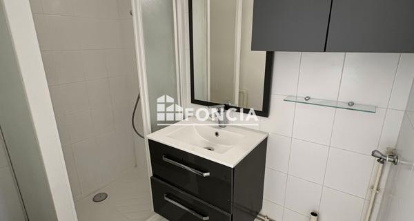 Location Appartement 3 pièces 60.79 m² - Valence 26000