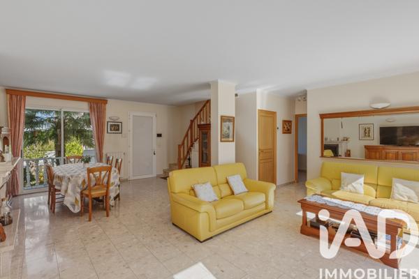 Maison à vendre 5 pièces 137 m² Ormesson-sur-Marne