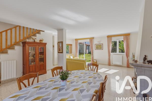 Maison à vendre 5 pièces 137 m² Ormesson-sur-Marne