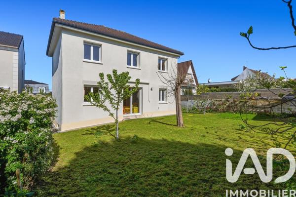 Maison à vendre 5 pièces 137 m² Ormesson-sur-Marne
