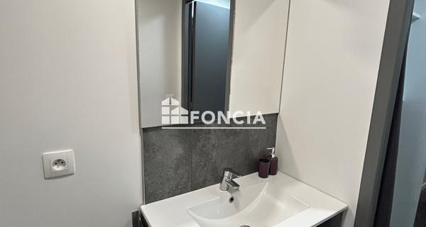 Location Studio meublé 30.24 m² - Riom 63200