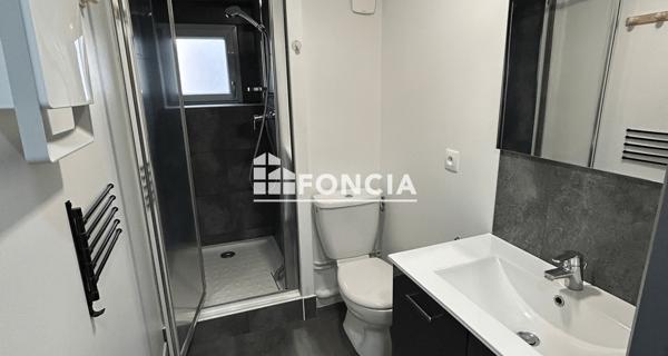 Location Studio meublé 30.24 m² - Riom 63200