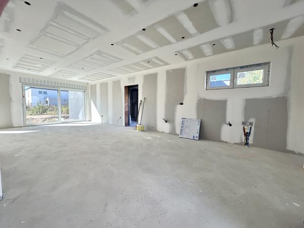 Maison 4/5P, 110m2, jardin, garage, Houssen