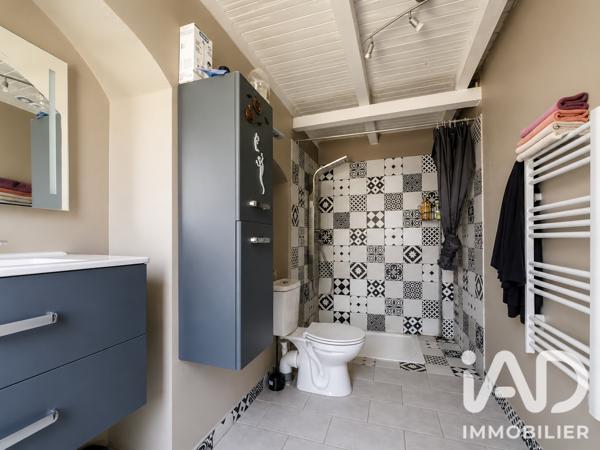 Maison à vendre 8 pièces 275 m² Peyrens