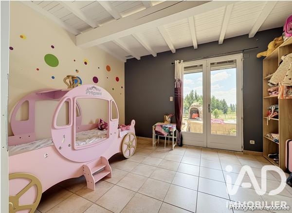 Maison à vendre 8 pièces 275 m² Peyrens