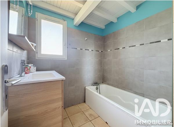 Maison à vendre 8 pièces 275 m² Peyrens
