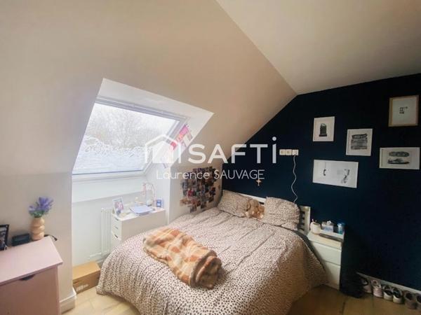 Maison 4 chambres et garage entièrement rénovée