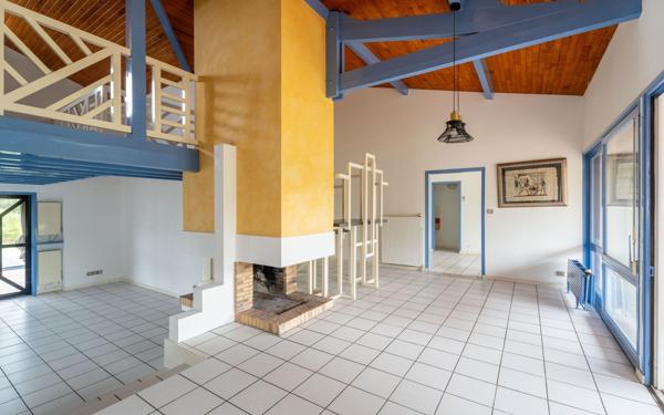 Maison à vendre    4 pièces •  Biscarrosse