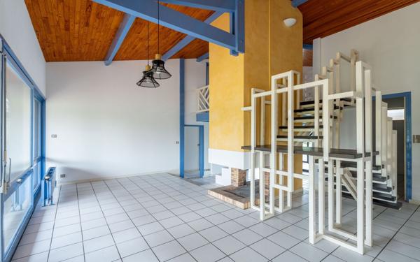 Maison à vendre    4 pièces •  Biscarrosse