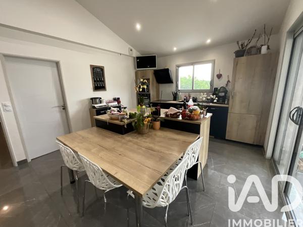 Maison à vendre 6 pièces 140 m² Iteuil