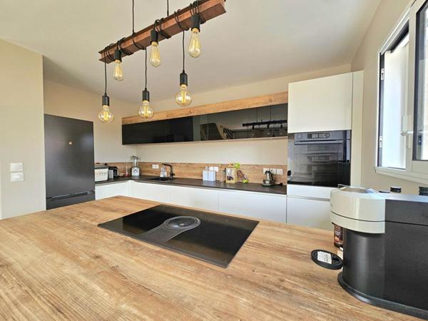 Maison récente dans l'écoquartier prisé de La Jolivetterie, à Sainte-Gemmes-sur-Loire