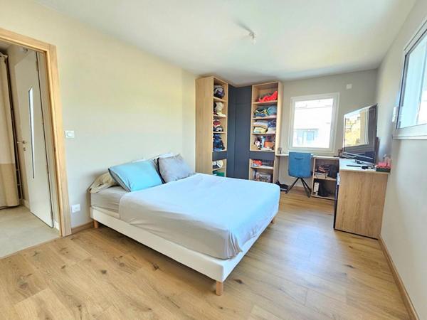 Maison récente dans l'écoquartier prisé de La Jolivetterie, à Sainte-Gemmes-sur-Loire