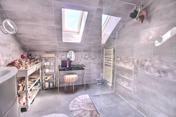 Maison Thiais 6 pièces 170.02 m2