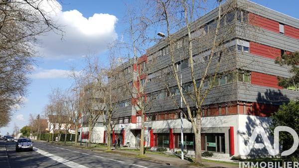 Murs commerciaux  à vendre 86 m² Saint-Julien-en-Genevois
