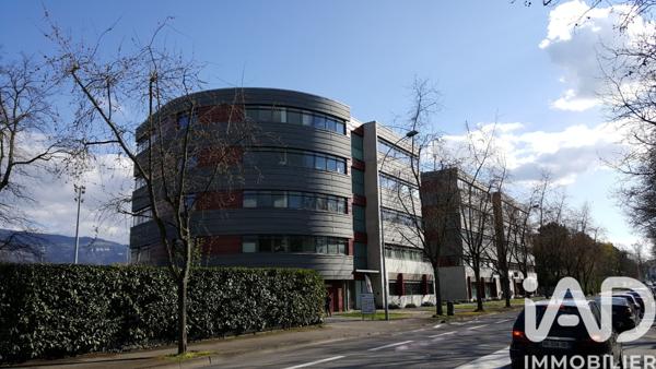 Murs commerciaux  à vendre 86 m² Saint-Julien-en-Genevois