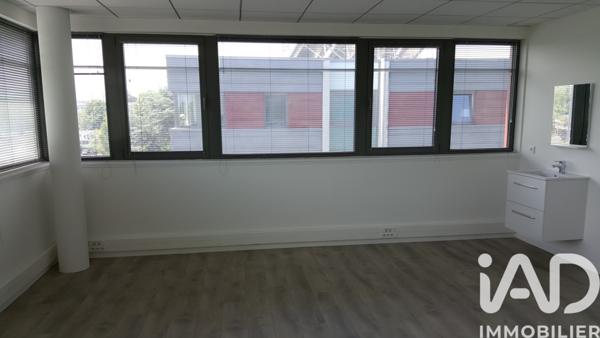 Murs commerciaux  à vendre 86 m² Saint-Julien-en-Genevois