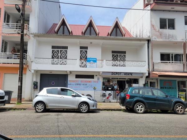 CAYENNE – IMMEUBLE MIXTE - 380 000 euros