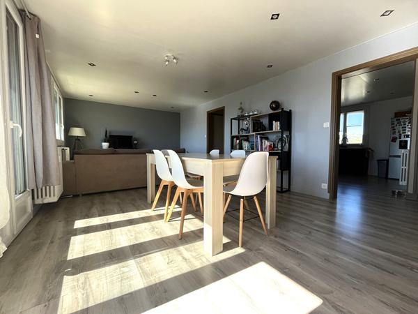 Appartement 3 pièces 79.14 m2