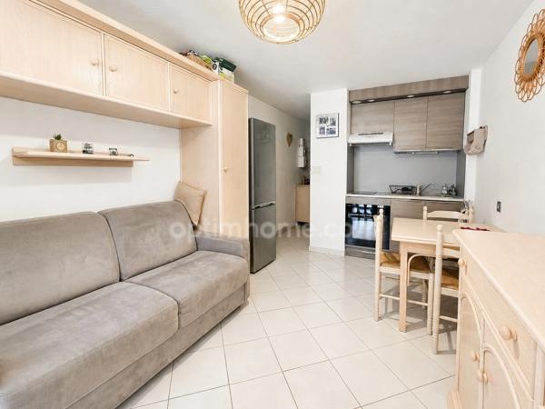 Appartement T2 cabine en rez-de-chaussée avec terrasse à vendre à MARSEILLAN PLAGE (34)