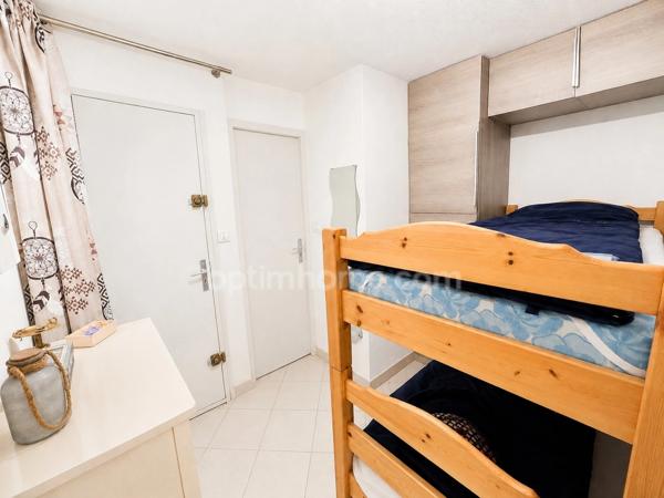 Appartement T2 cabine en rez-de-chaussée avec terrasse à vendre à MARSEILLAN PLAGE (34)