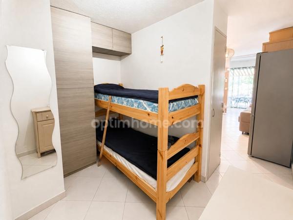 Appartement T2 cabine en rez-de-chaussée avec terrasse à vendre à MARSEILLAN PLAGE (34)