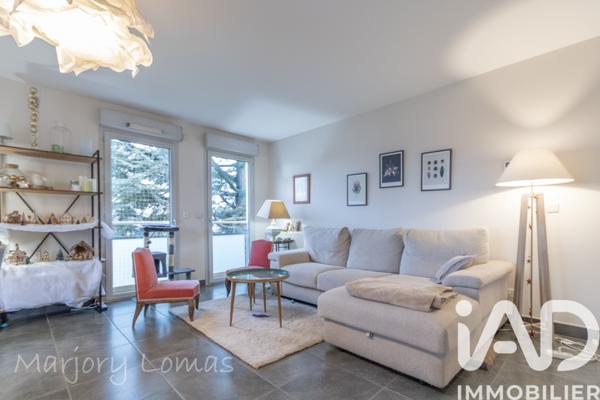 Location appartement 4 pièces 90 m² Charbonnières-les-Bains