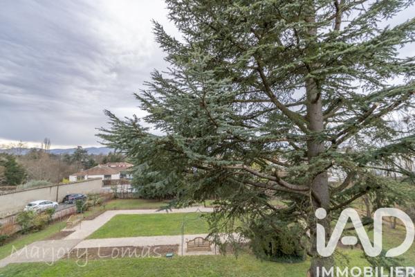 Location appartement 4 pièces 90 m² Charbonnières-les-Bains