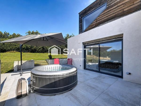 Demeure d'exception de 2021 T6 de 184m²
