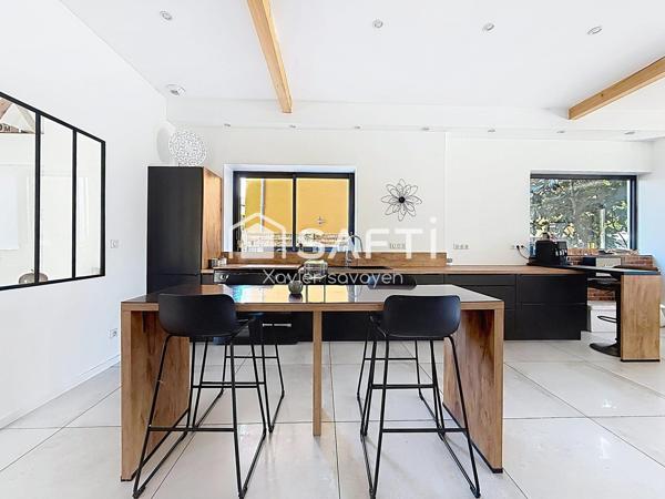 Demeure d'exception de 2021 T6 de 184m²