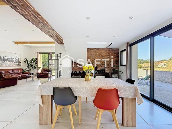 Demeure d'exception de 2021 T6 de 184m²