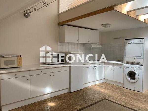 Location Appartement 2 pièces 35.5 m² - 10 RUE DE PARIS Thionville 57100