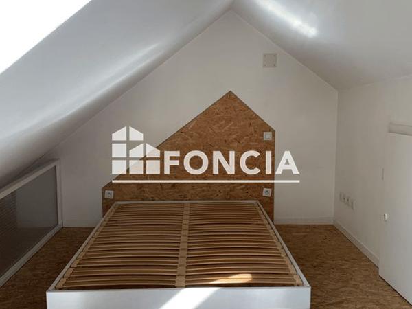 Location Appartement 2 pièces 35.5 m² - 10 RUE DE PARIS Thionville 57100