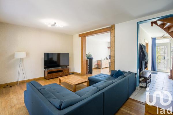 Maison à vendre 7 pièces 140 m² Saint-Cyr-sur-Loire