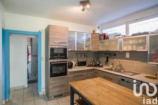 Maison à vendre 7 pièces 140 m² Saint-Cyr-sur-Loire