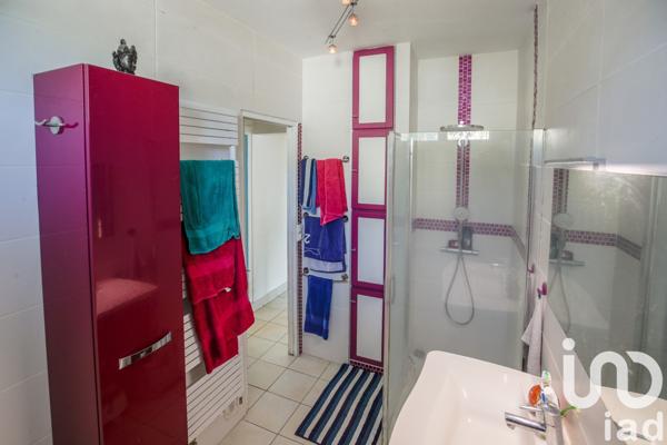 Maison à vendre 7 pièces 140 m² Saint-Cyr-sur-Loire