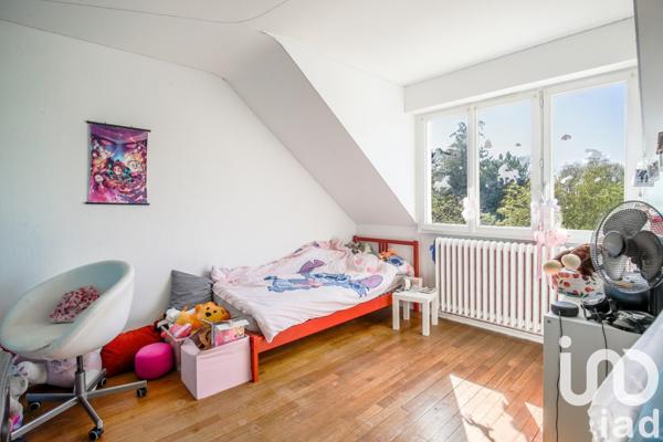 Maison à vendre 7 pièces 140 m² Saint-Cyr-sur-Loire