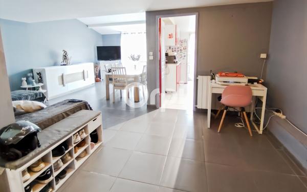 Maison à vendre    4 pièces •  Fosses