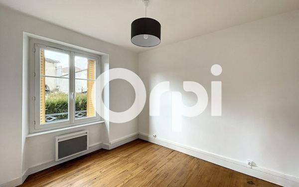 Appartement à louer    2 pièces •  Saint-Flour