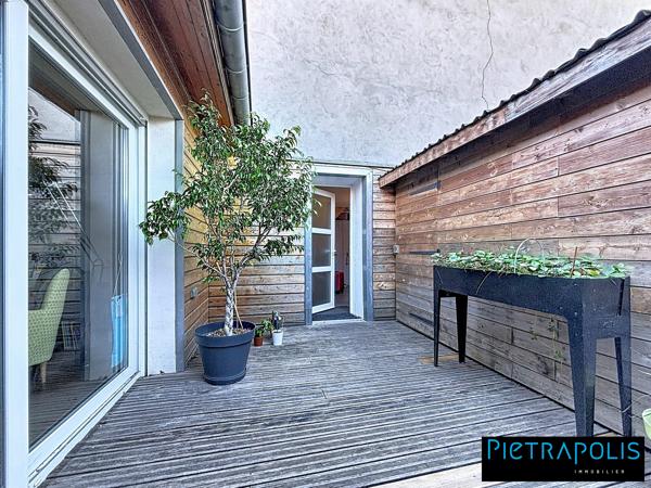 COEUR Lentilly, Maison 3-4 chambres, cachet, séjour cathédrale, jardin 100m²