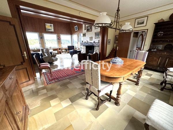 Maison 7 pièces - 200 m²